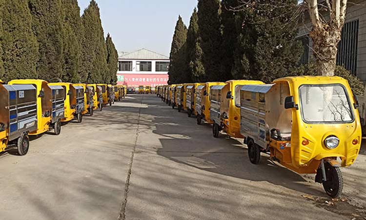 三輪兩分類(lèi)垃圾清運(yùn)車(chē)