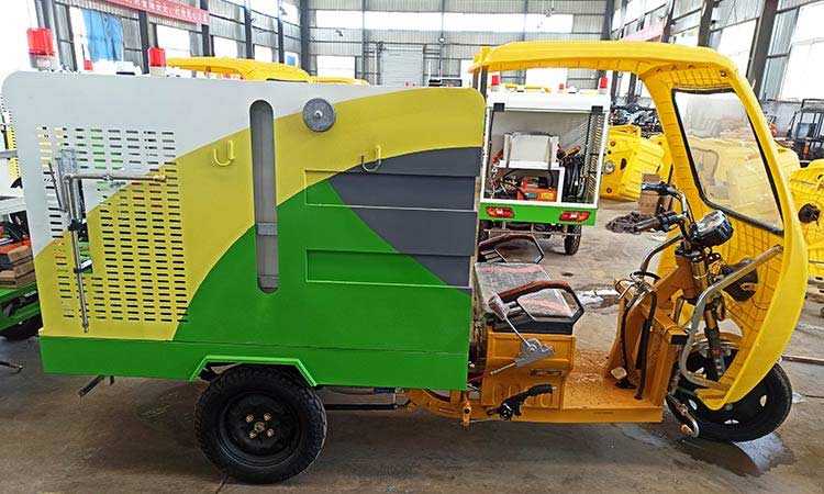 人行道電動(dòng)三輪高溫高壓清洗車(chē)