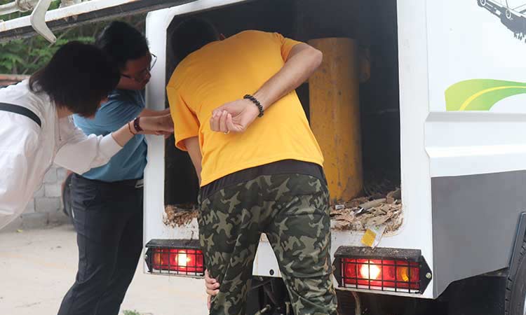 人行道洗掃車 路面洗掃車