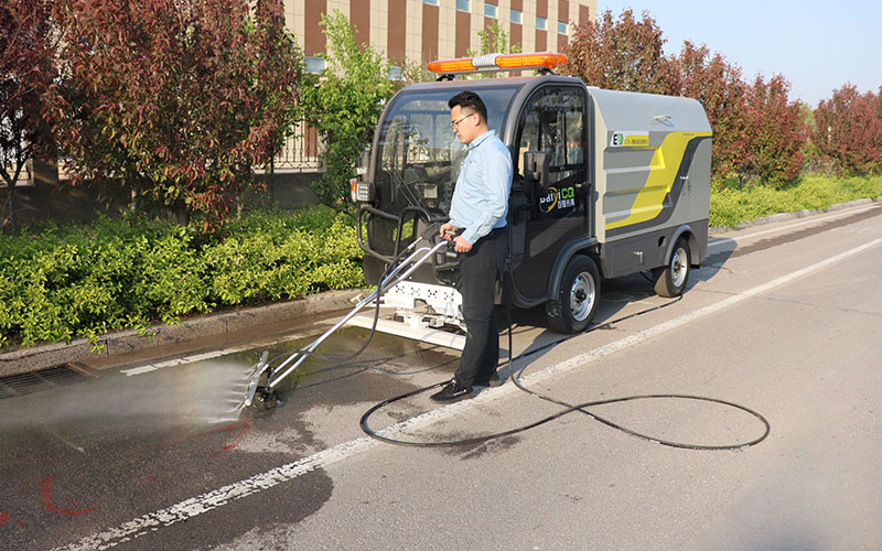 四輪多功能高壓清洗車(chē)BY-C15