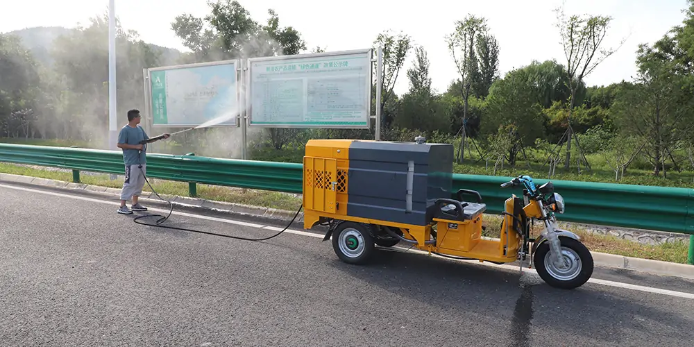 三輪高壓清洗車_小區高壓清洗車_物業小型高壓沖洗車_園區高壓清洗車