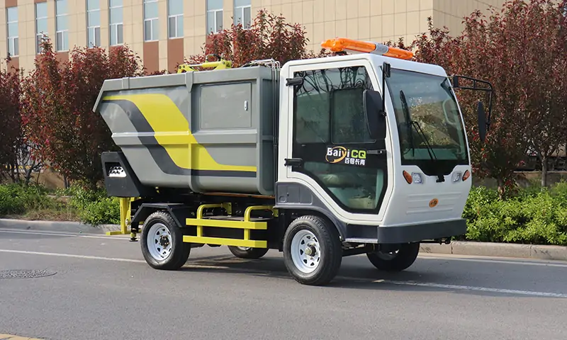 電動(dòng)后裝式垃圾車：環(huán)保革命的嶄新明星，物業(yè)景區(qū)園林垃圾轉(zhuǎn)運(yùn)好幫手