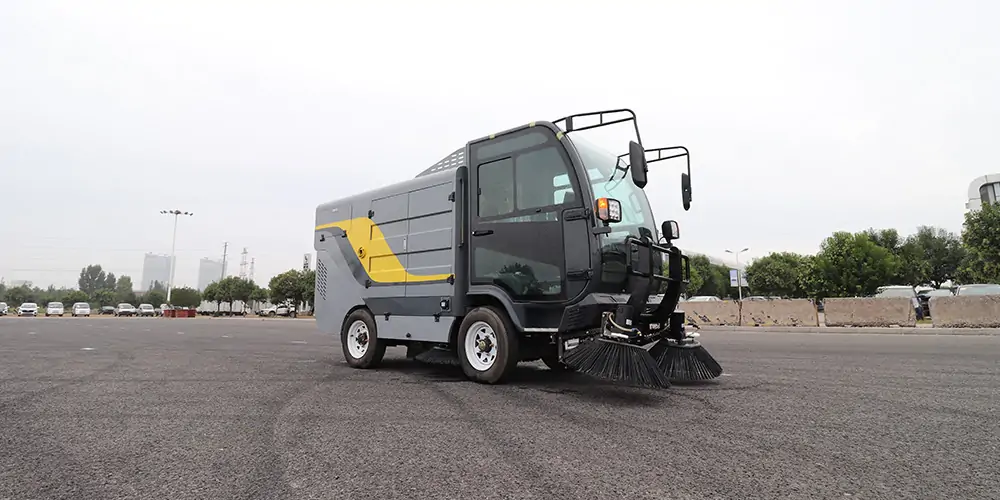 清掃車 電動掃地車 廠區(qū)掃地車 園區(qū)掃路車 景區(qū)清掃車