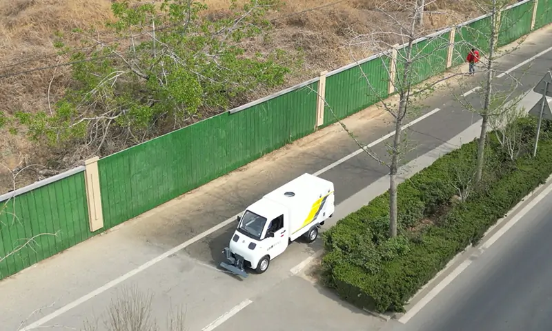 新能源路面養護車：創新清潔解決方案，提升城市環境質量