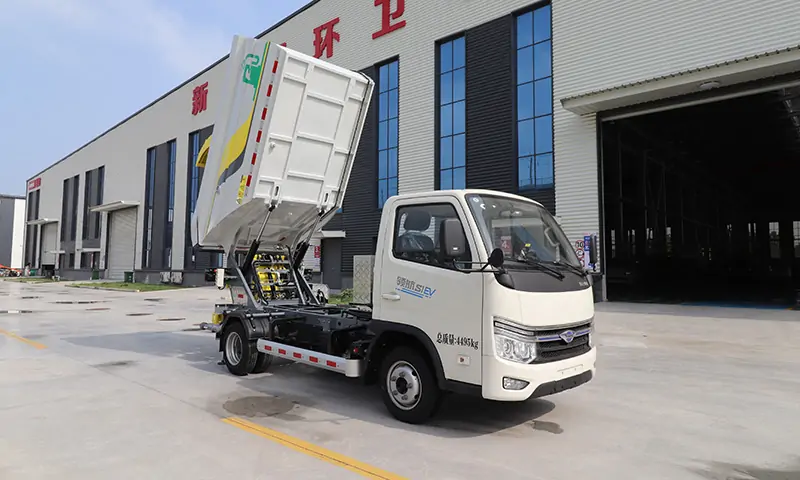 新能源后裝式垃圾車(chē)：小巧靈活的城市清潔衛(wèi)士
