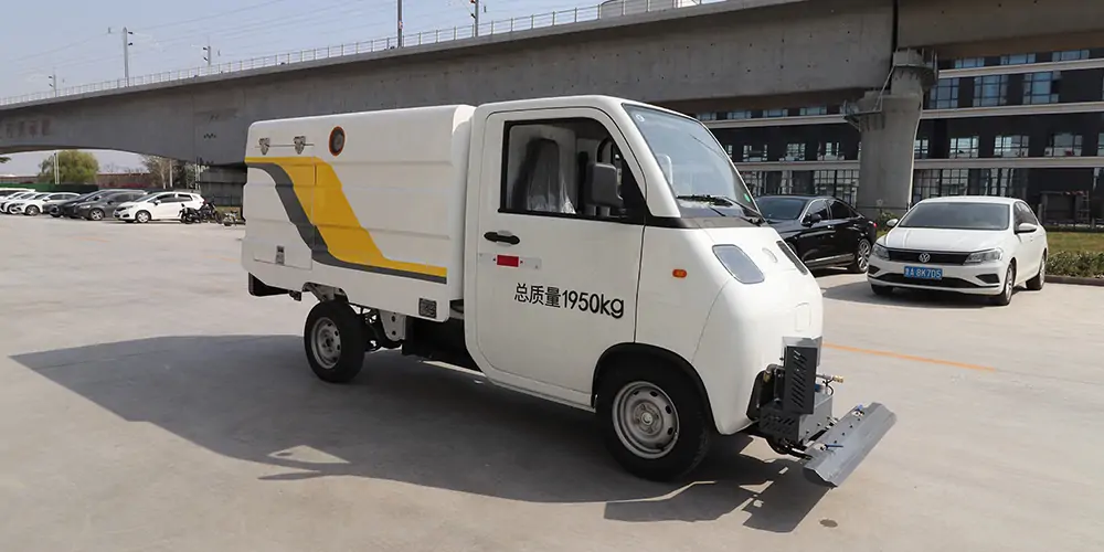 新能源路面養(yǎng)護(hù)車,高壓清洗車,高壓沖洗車,路面養(yǎng)護(hù)車 新能源路面養(yǎng)護(hù)車,高壓清洗車,高壓沖洗車,路面養(yǎng)護(hù)車